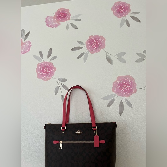 NWT large coach tote purse 👛 - Picture 7 of 15